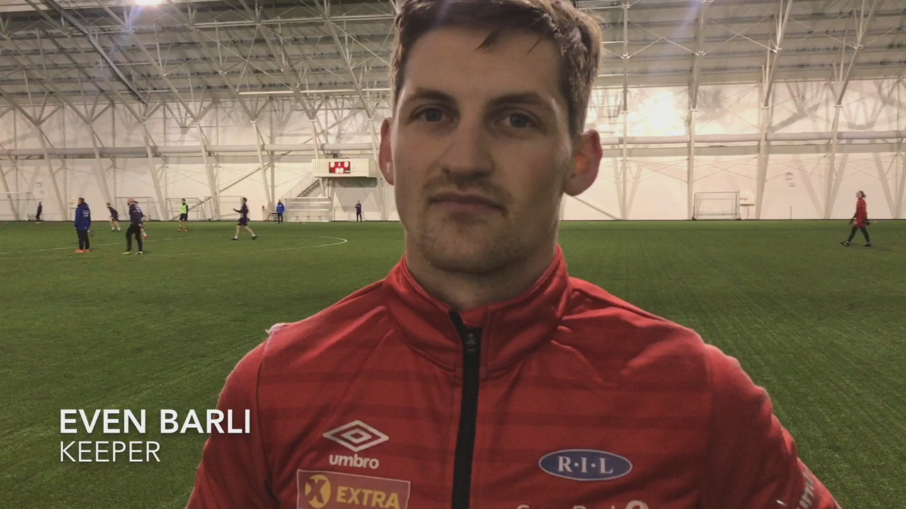 174A62BA-BEF6-4D2A-B051-5785E0D3E362.MOV